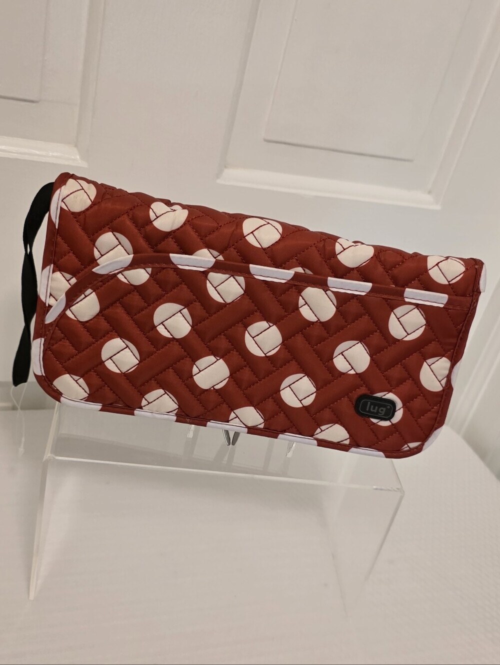 NWOT Lug Crimson Large Dot Pattern Travel Passport Wallet Zip Close Versatile
